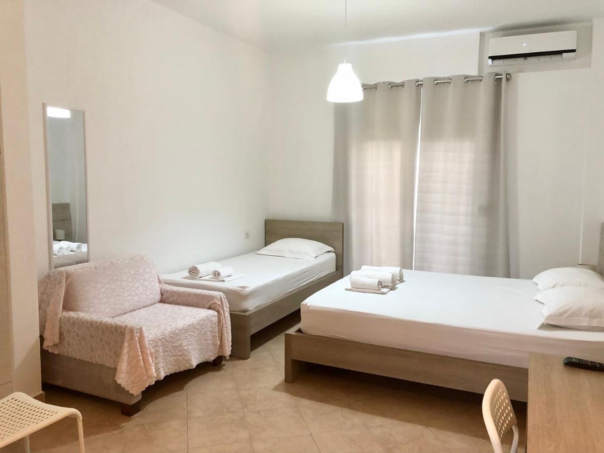 Vila Gjoni Sarandë Exterior foto